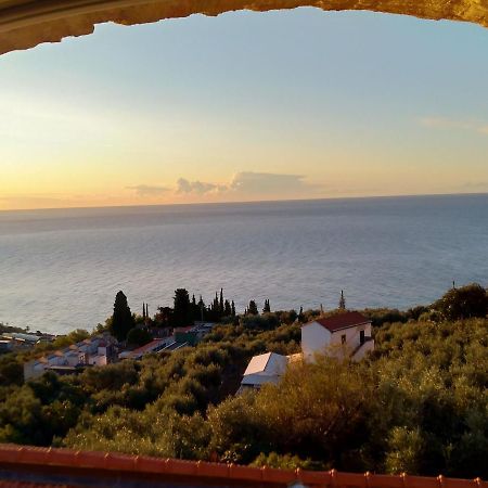 Albachiara Home - Vista Mare Cipressa Exterior photo